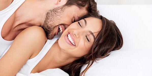 De partner zal nieuwe sensaties ervaren bij het gebruik van opzetstukken op de penis